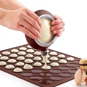 Silicone Macaron Pot Sheet Mat Nozzles Set Macaroon Baking Mold Oven DIY Decorative Cake Muffin Pastry Mould Baking Tools
